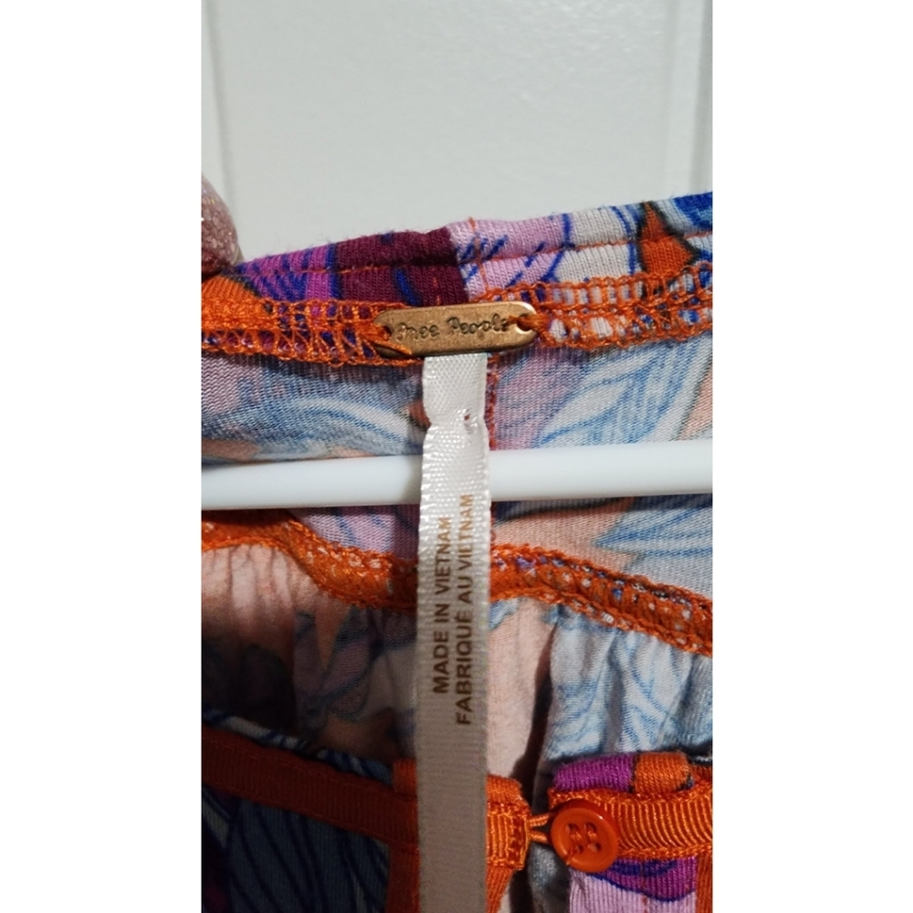 Free People Festive orange combo keeping on floral top large shirt blouse - Picture 3 of 5